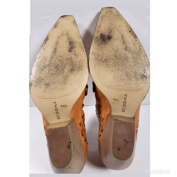 BCBGirls leather cowboy booties sz 8.5B - Picture 4 of 6